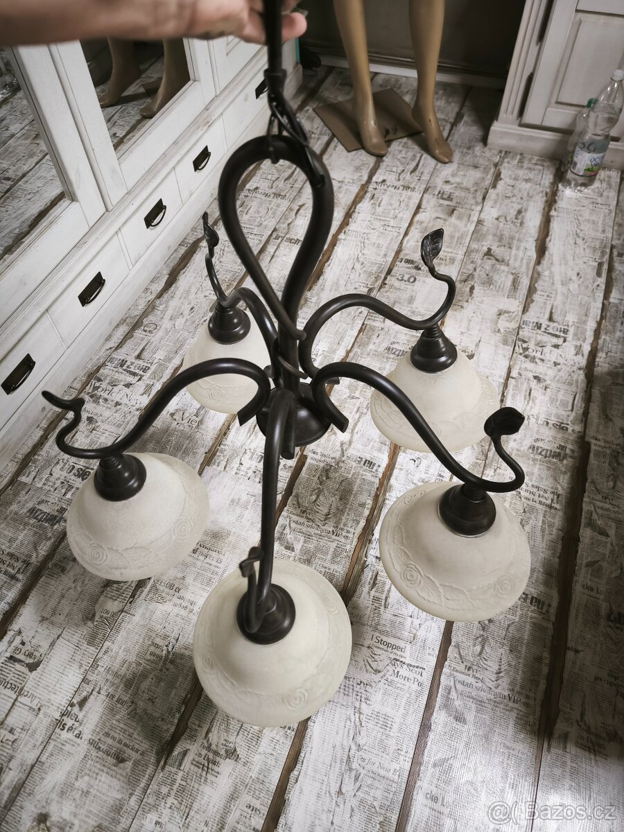 Rustikální lustr+ 5 led žárovek - 2