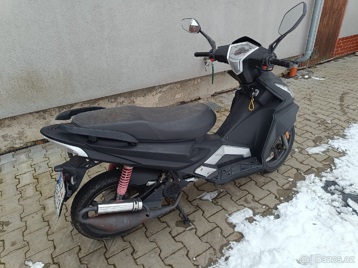 Maxon Ardour 50, dvoutakt - 2