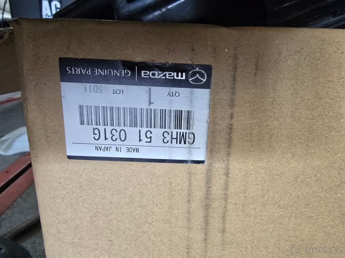 Pravé přední světlo Mazda 6 - 2