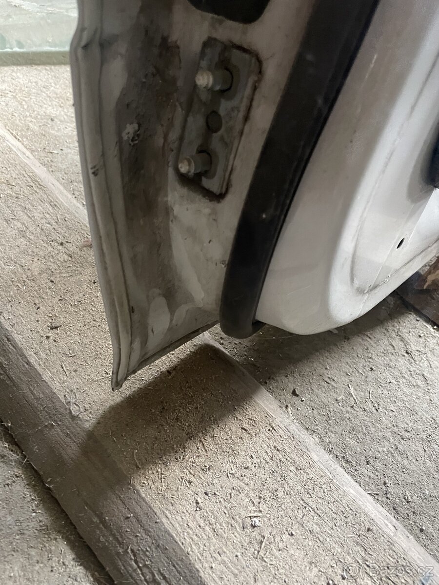 Pravé zadní dvere e46 tour - 2