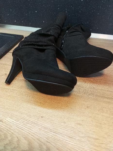 Zateplené semišové kozačky - 2