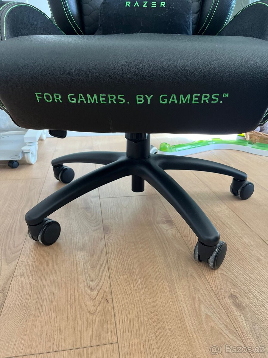 Židle k počítači - 2