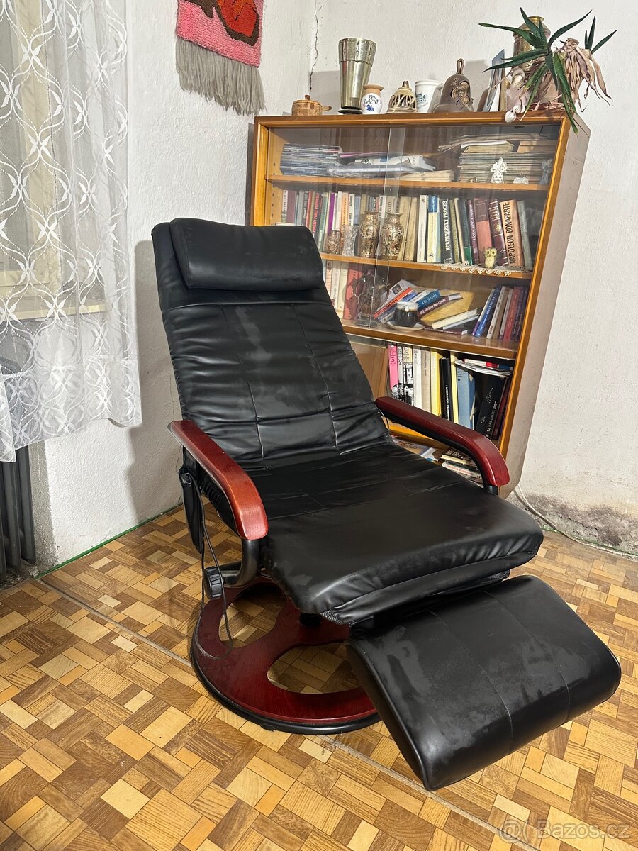 Otočné masážní křeslo - 2