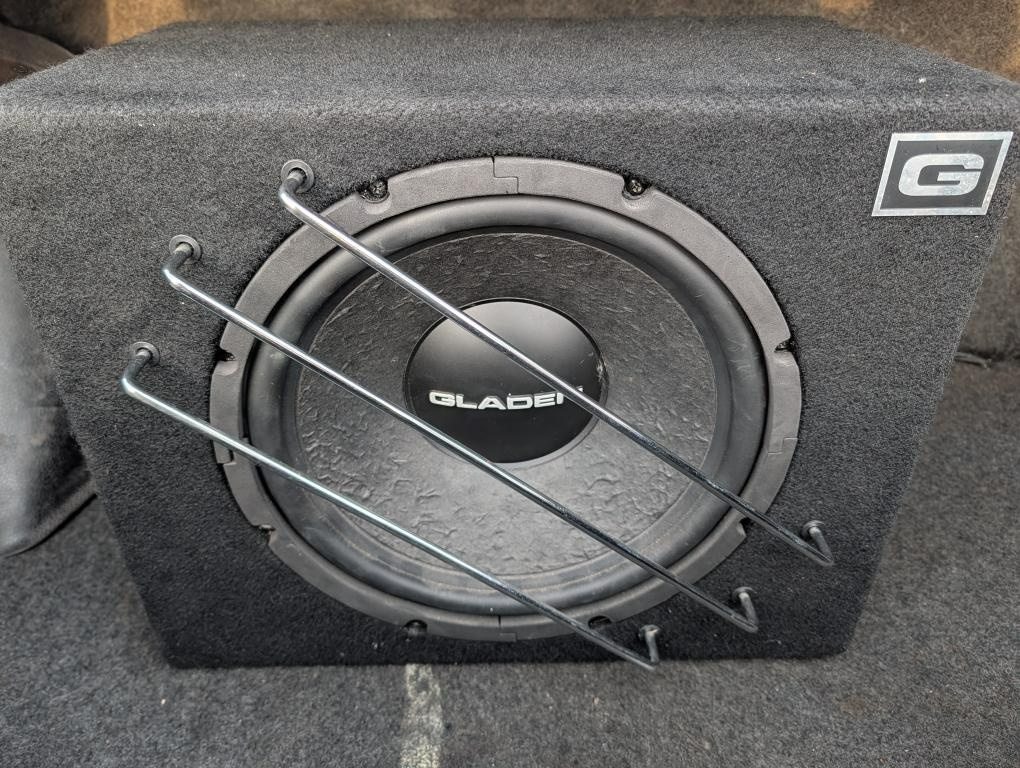Subwoofer do auta Gladen Alpha 10 SB - 2
