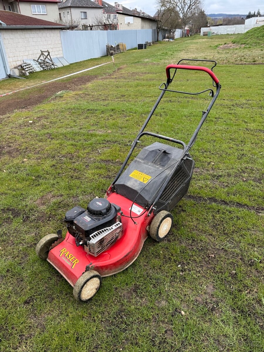 Benzínová sekačka RASER - 2