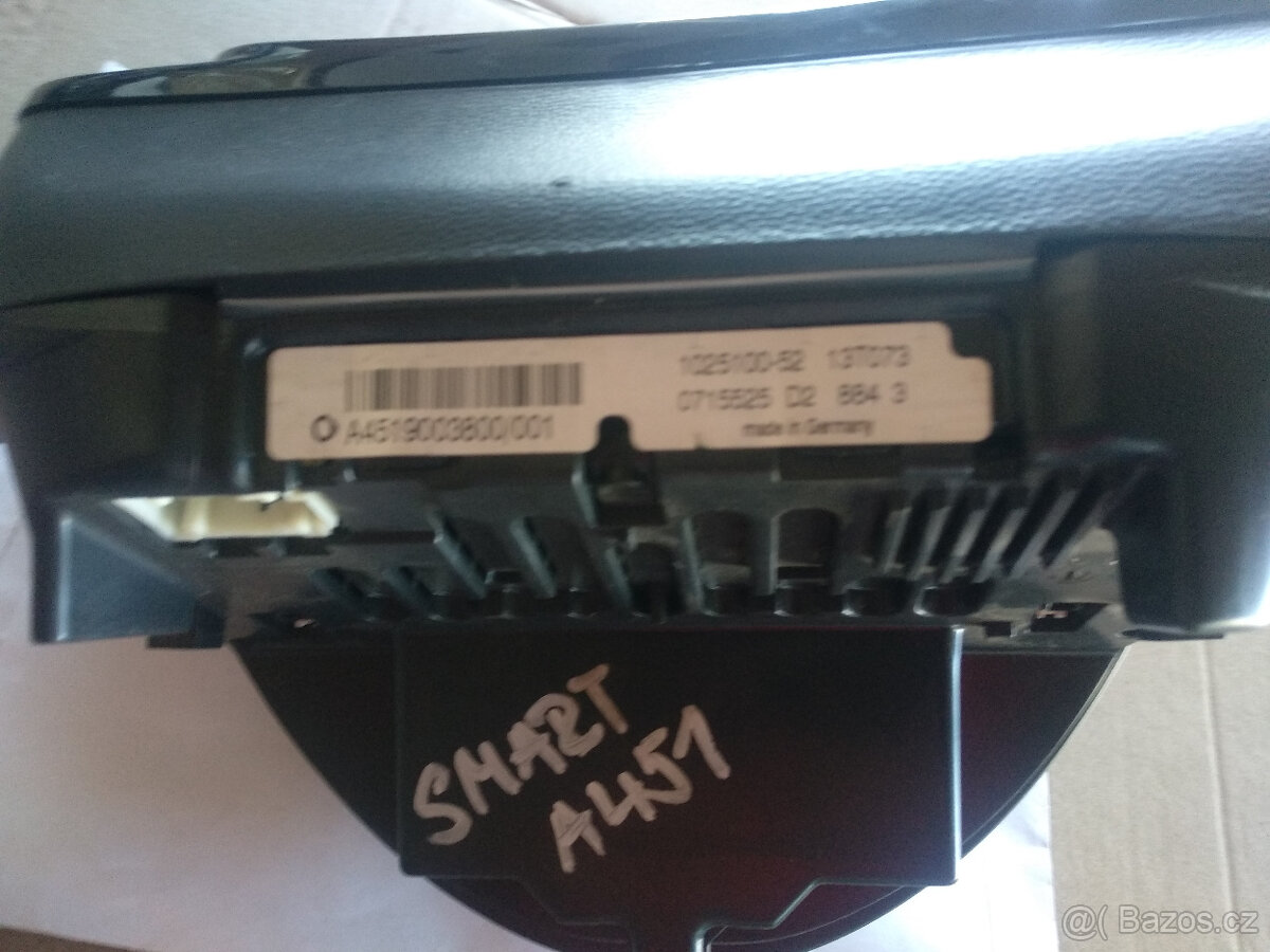 Smart 451 Fortwo - budíky - 2