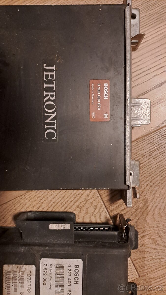 Řídící jednotka Saab 900 og - 2