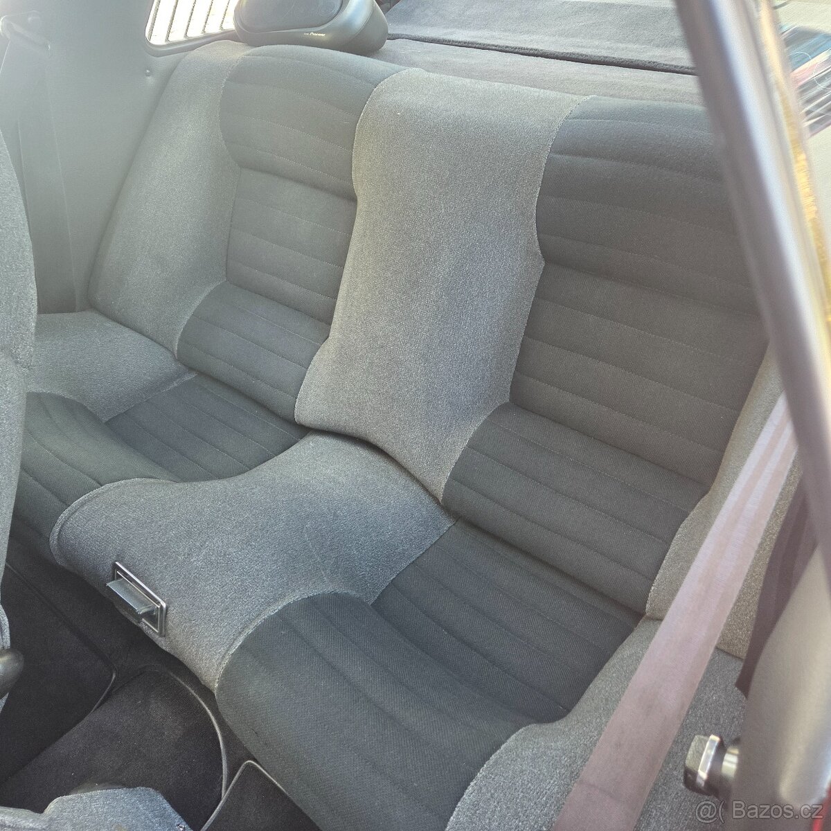 Sedačky Renault Alpine - 2