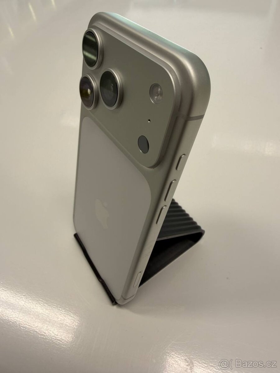 Apple iPhone 17 Pro 256GB Silver - 2