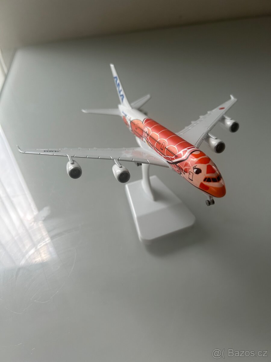 Airbus A380-800 kovový model - 2