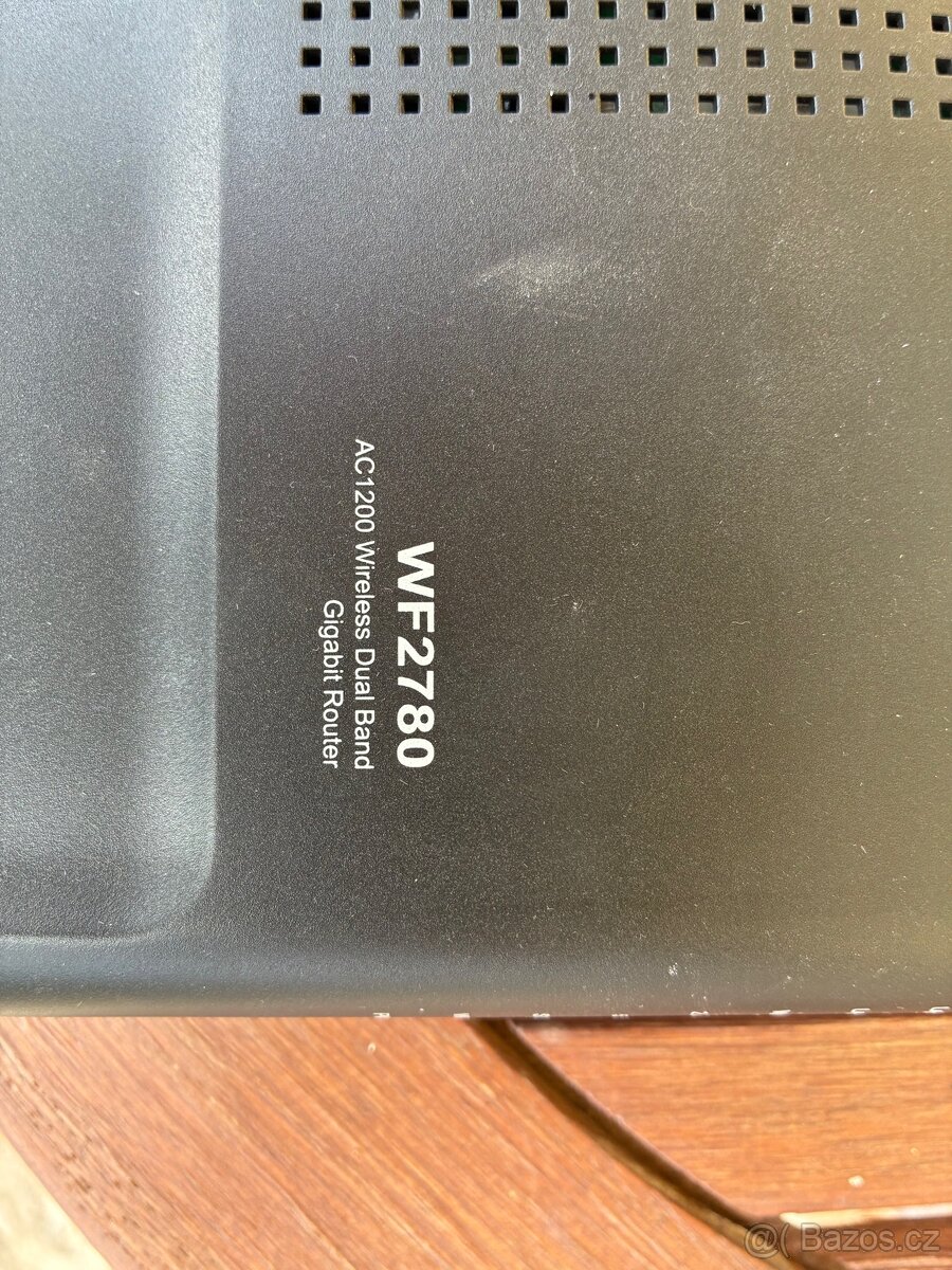 Dvoupásmový Wi-Fi router Netis WF2780 - 2