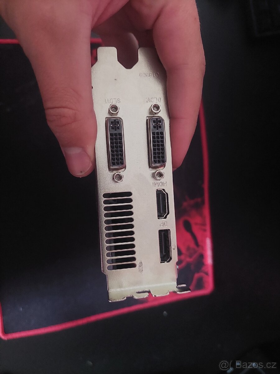AMD sapphire nitro 7770 1gb - 2