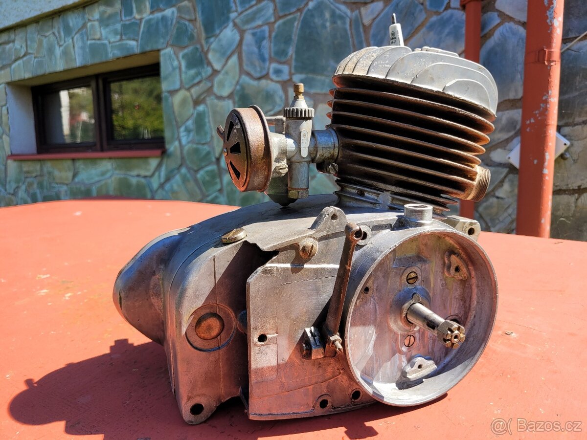Motor Manet 90 - 2