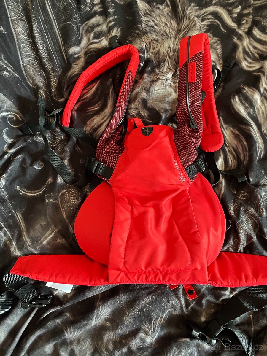 Prodám nosítko CYBEX Beyla. Twist Ferrari Gold Line 2021 - 2