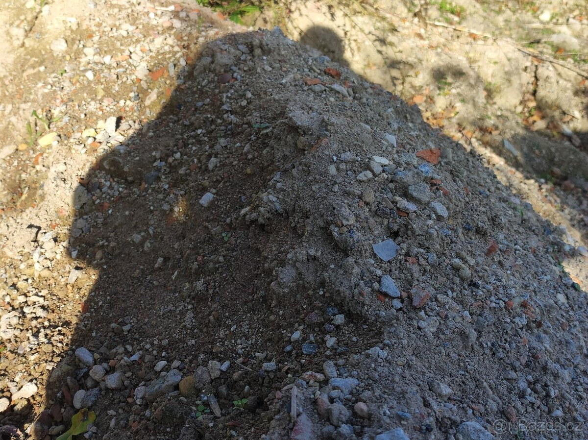 Zásypový materiál 0/4 - 2