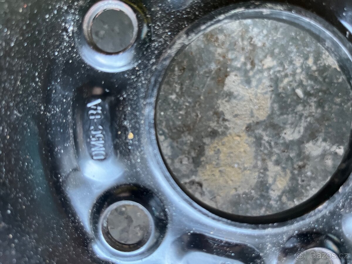 Dojezdové kolo Ford - 2