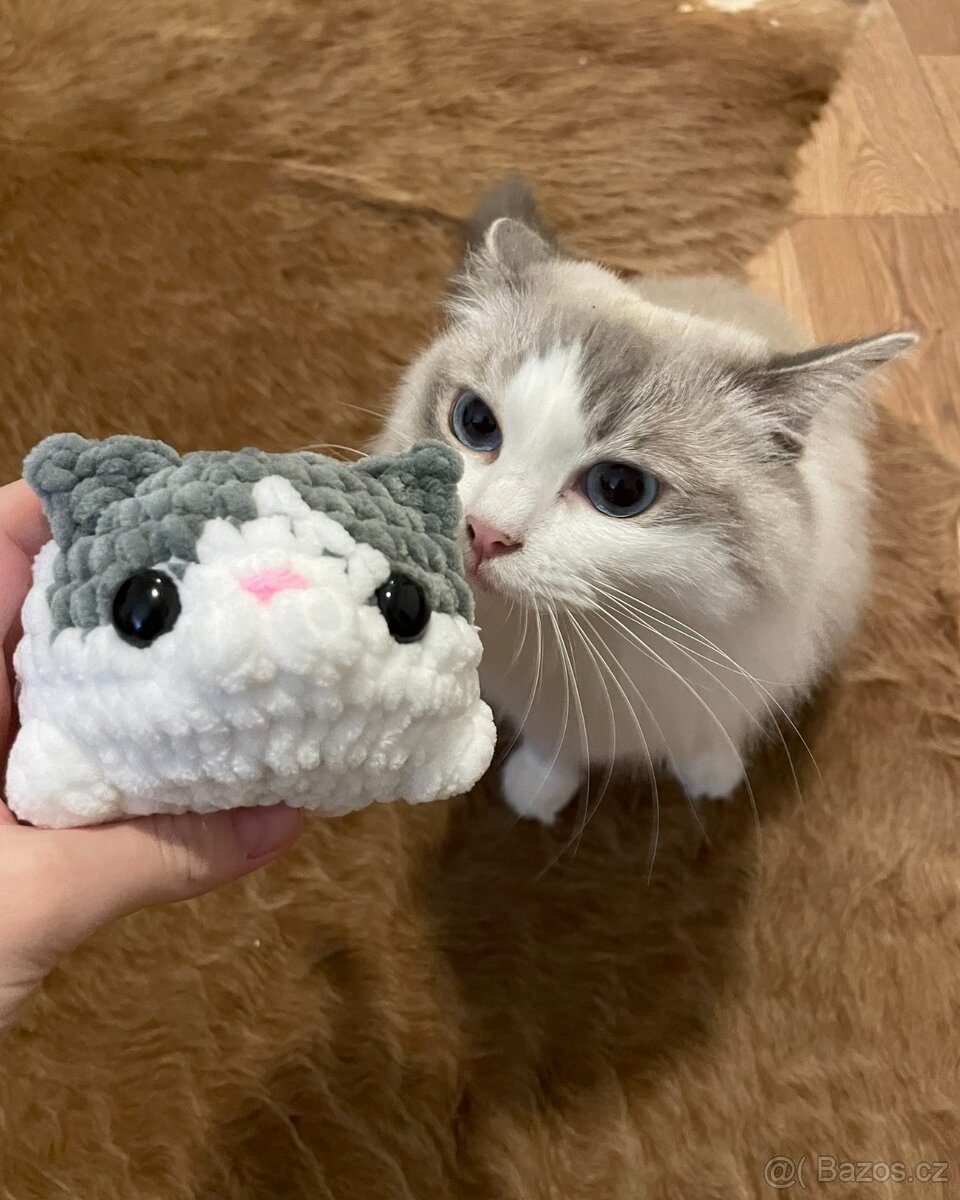 Háčkovaná kočička 1ks - 2