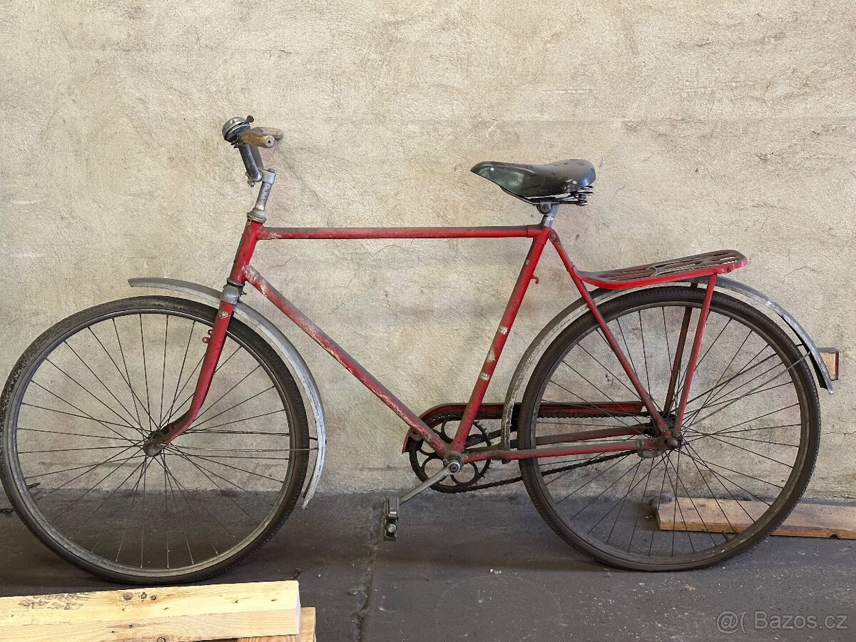 Prodám staré sovětské kolo ХВЗ (Charkov) – model „Ukrajina“ - 2