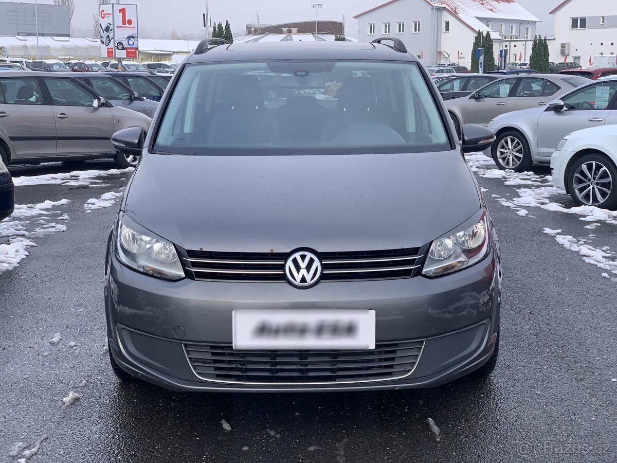 Volkswagen Touran 1.6TDi , 77 kW nafta, 2011 - 2