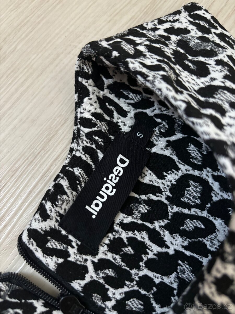 Šaty desigual, vel.S - 2