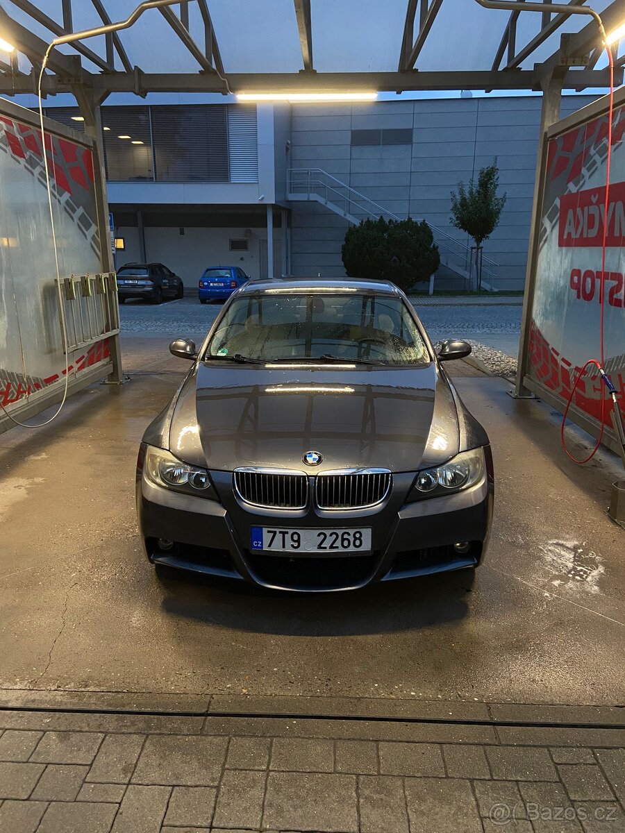 Bmw e90 325i N52 - 2
