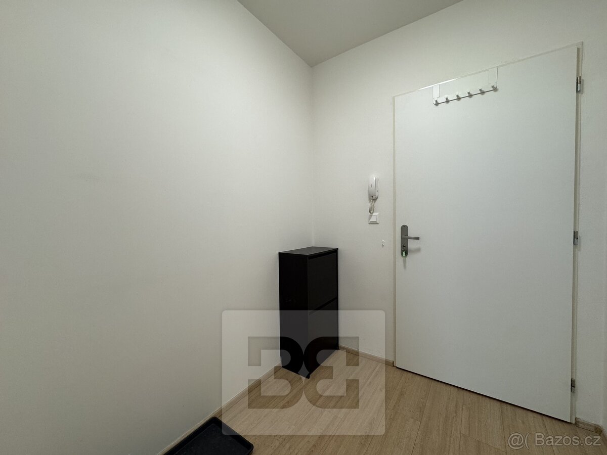 Pronájem bytu 3+kk 85 m², Adamov, ev.č. N08631 - 2