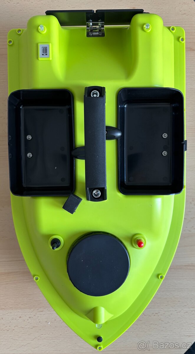 Tříkomorová NOVÁ loďka s GPS s baterií 12000mAh včetně obalu - 2