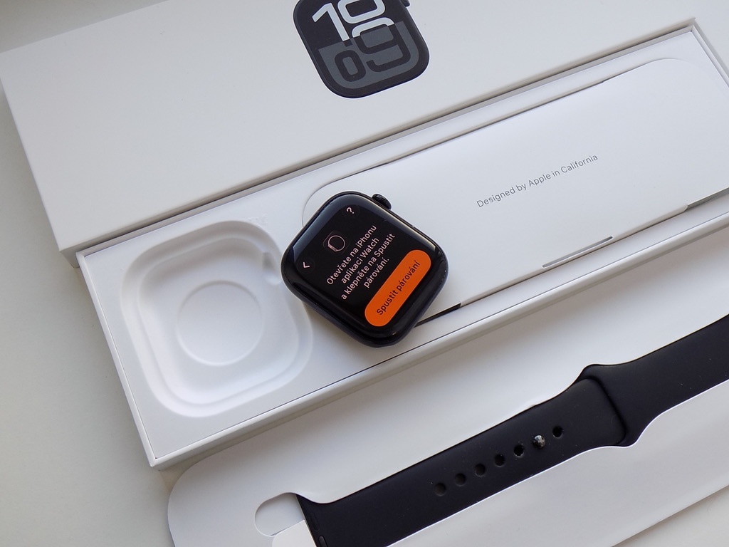 Apple Watch Series 10 46mm Jet Black - ZÁRUKA - 100% baterie - 2