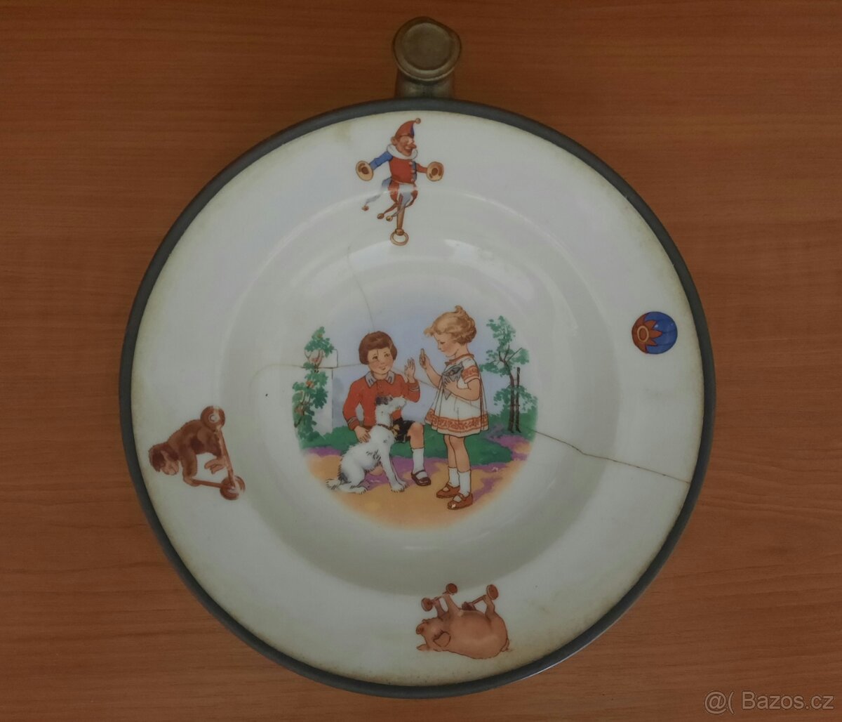 DĚTSKÝ PORCELÁNOVÝ TERMOTALÍŘ - 2