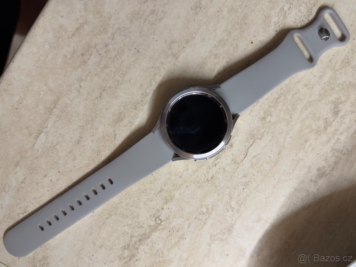 Samsung Galaxy Watch4 (44mm) - 2