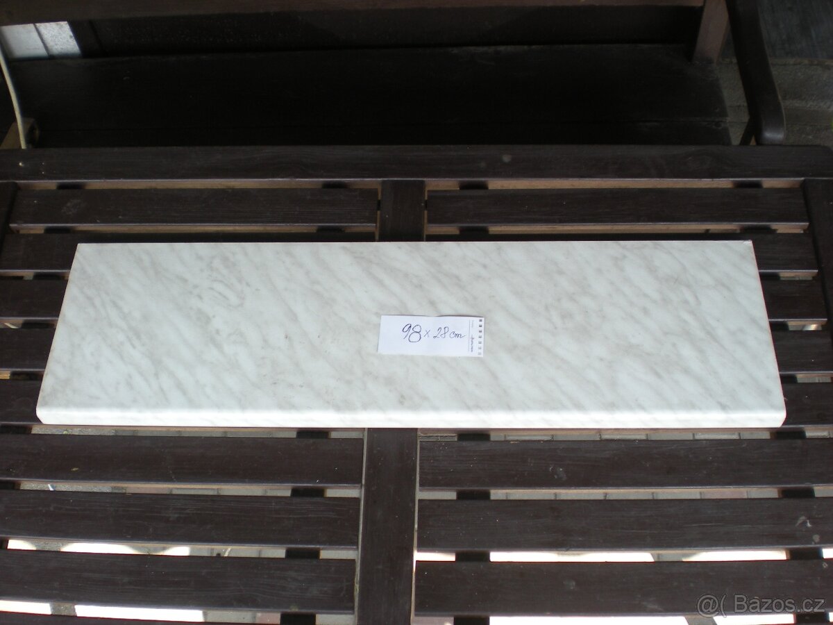 Okenní parapet délka 98 cm - 2