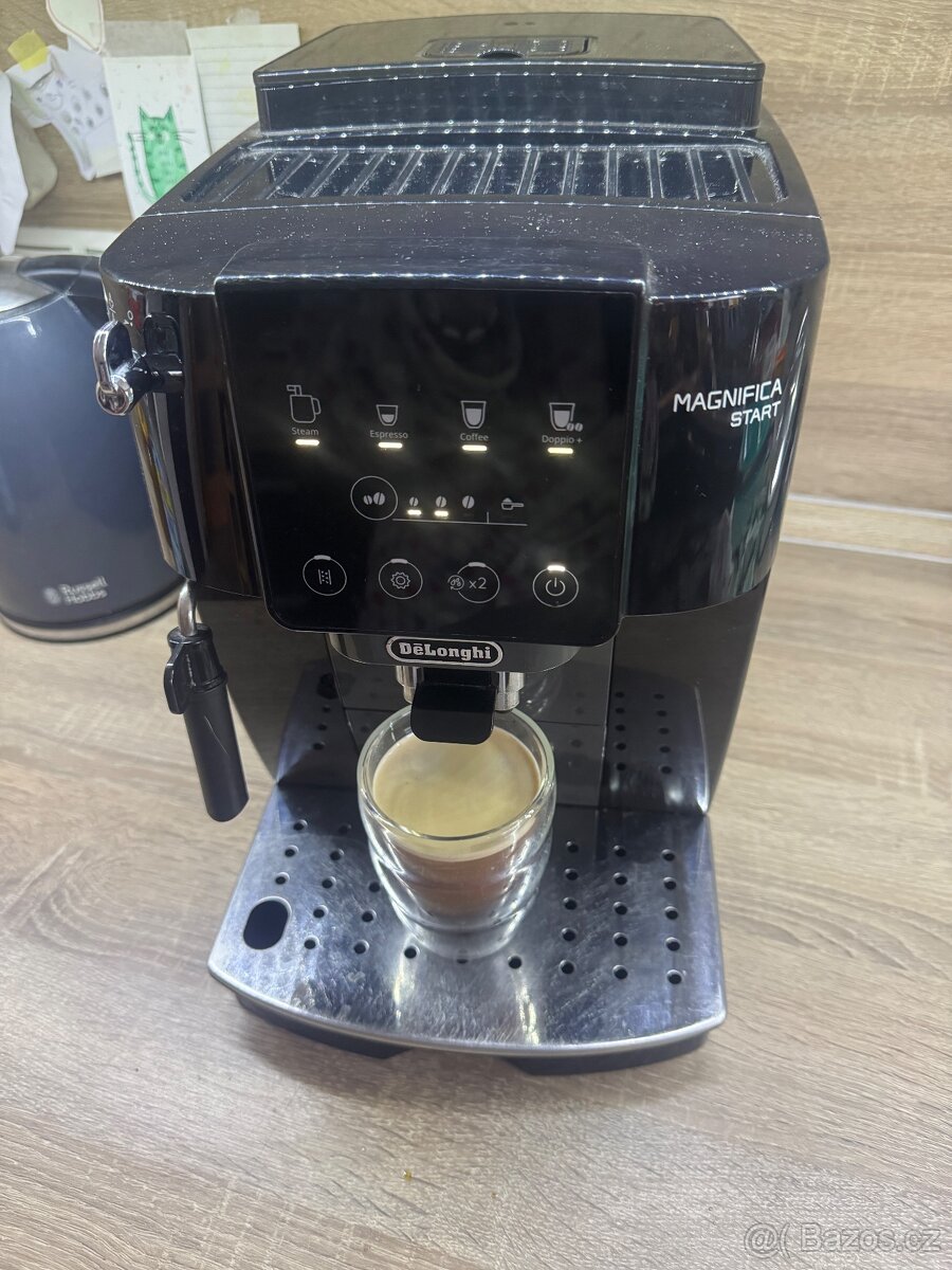 Dotykový kávovar delonghi magnifica start - 2