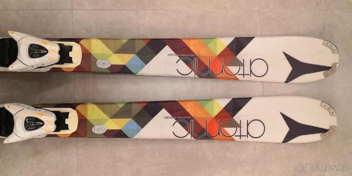 Dámské lyže Atomic affinity Air 152cm R =13m - 2