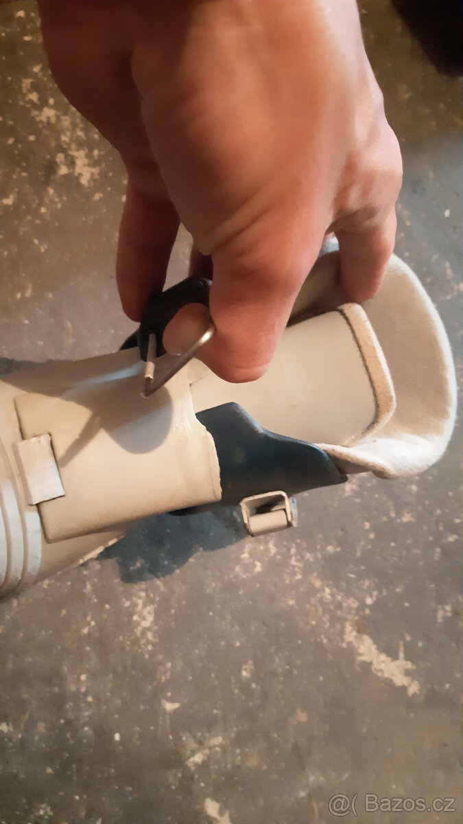 Detské lyžáky vel. ca 26 - 2