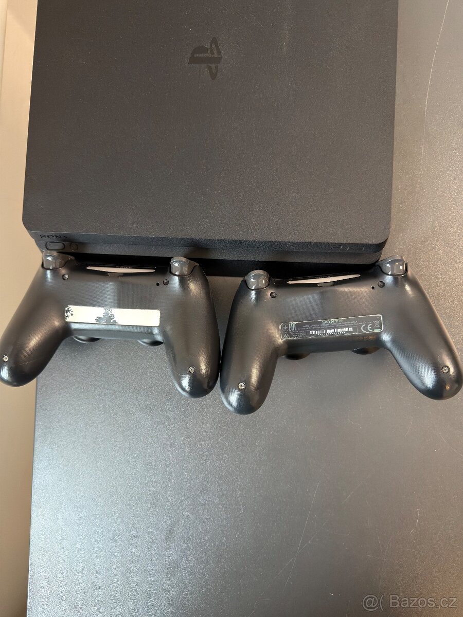 PlayStation 4 Slim 1TB - 2