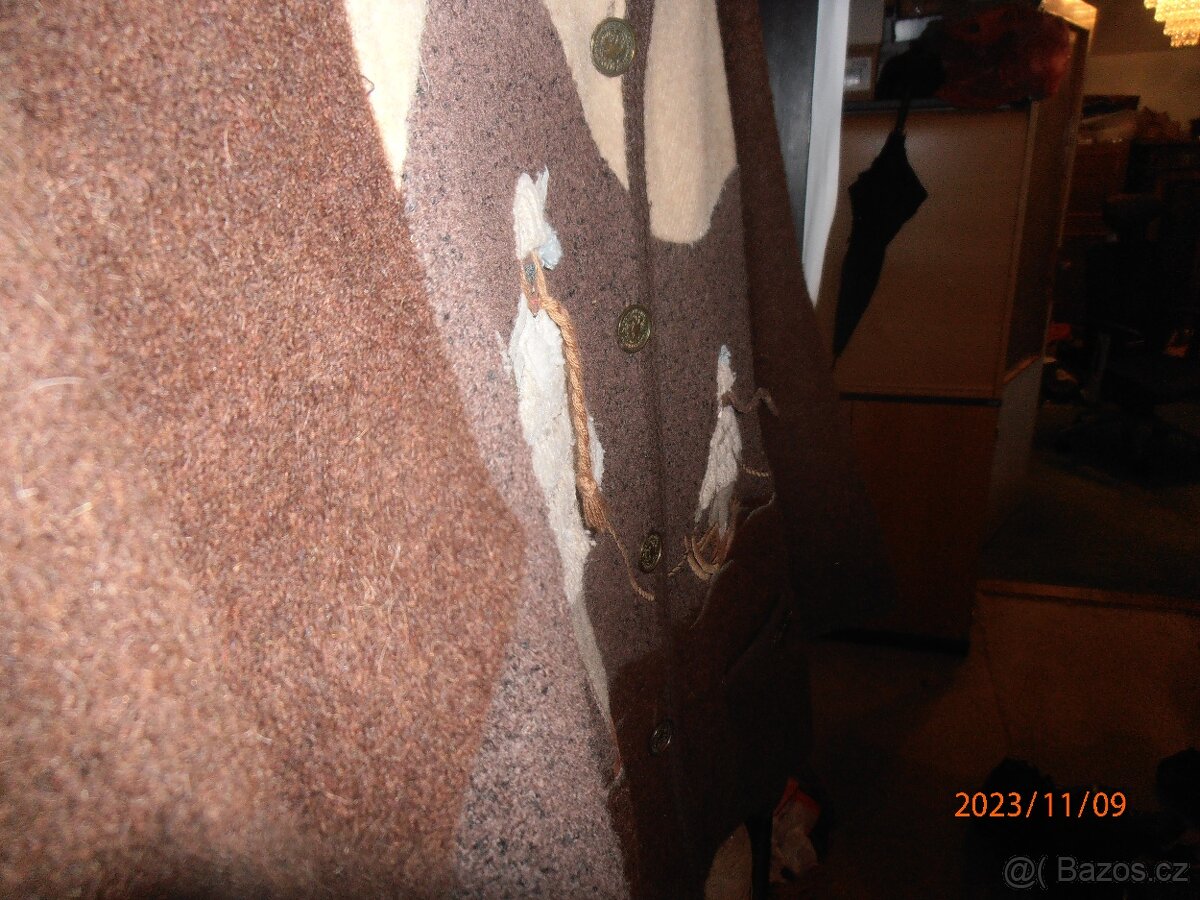 dámský vyšívaný svetr - 2