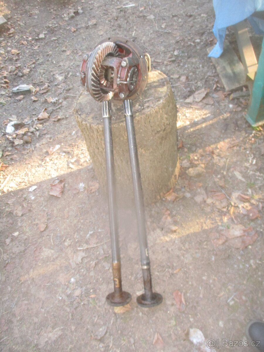 diferenciál s další díly Aro M 461 - 2