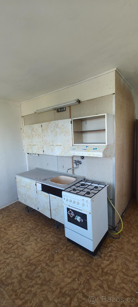 Retro kuchyň z paneláku - 2