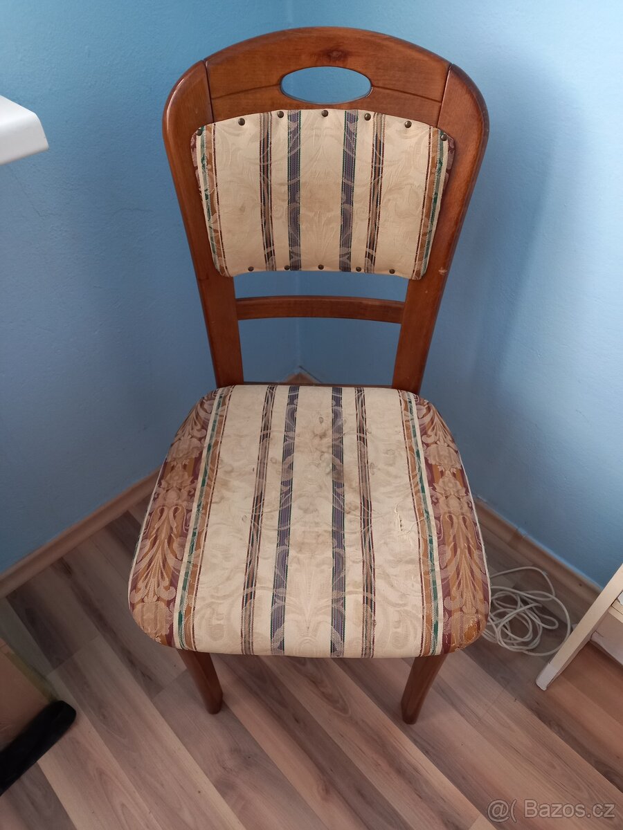 Starožitná židle - 2