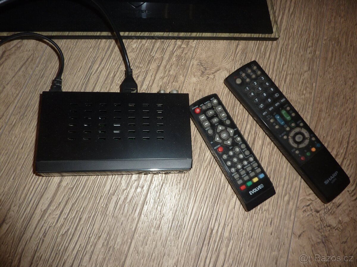TV SHARP LC-40LE705E + set top box EVOLVE OMEGA T2 - 2