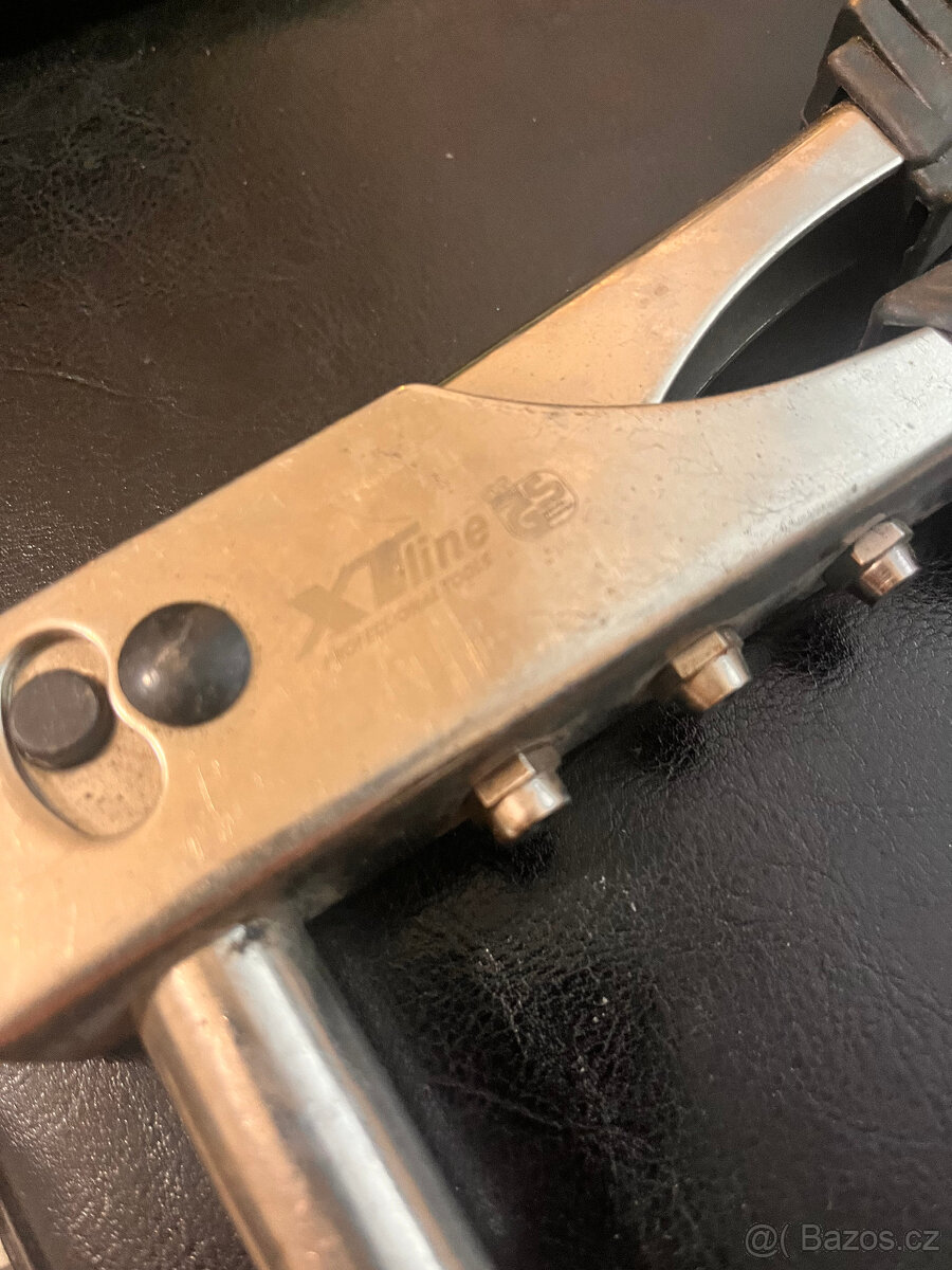 Nýtovací kleště - 2