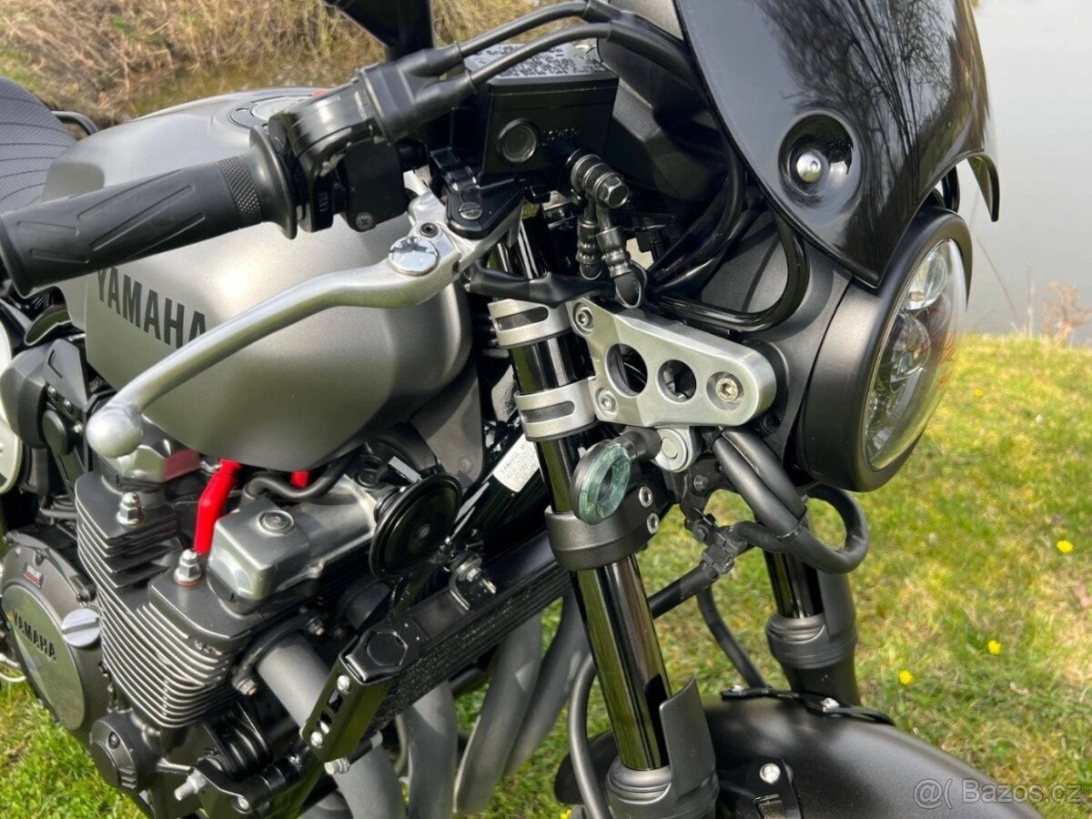 Yamaha XJR 1300 SP - 2