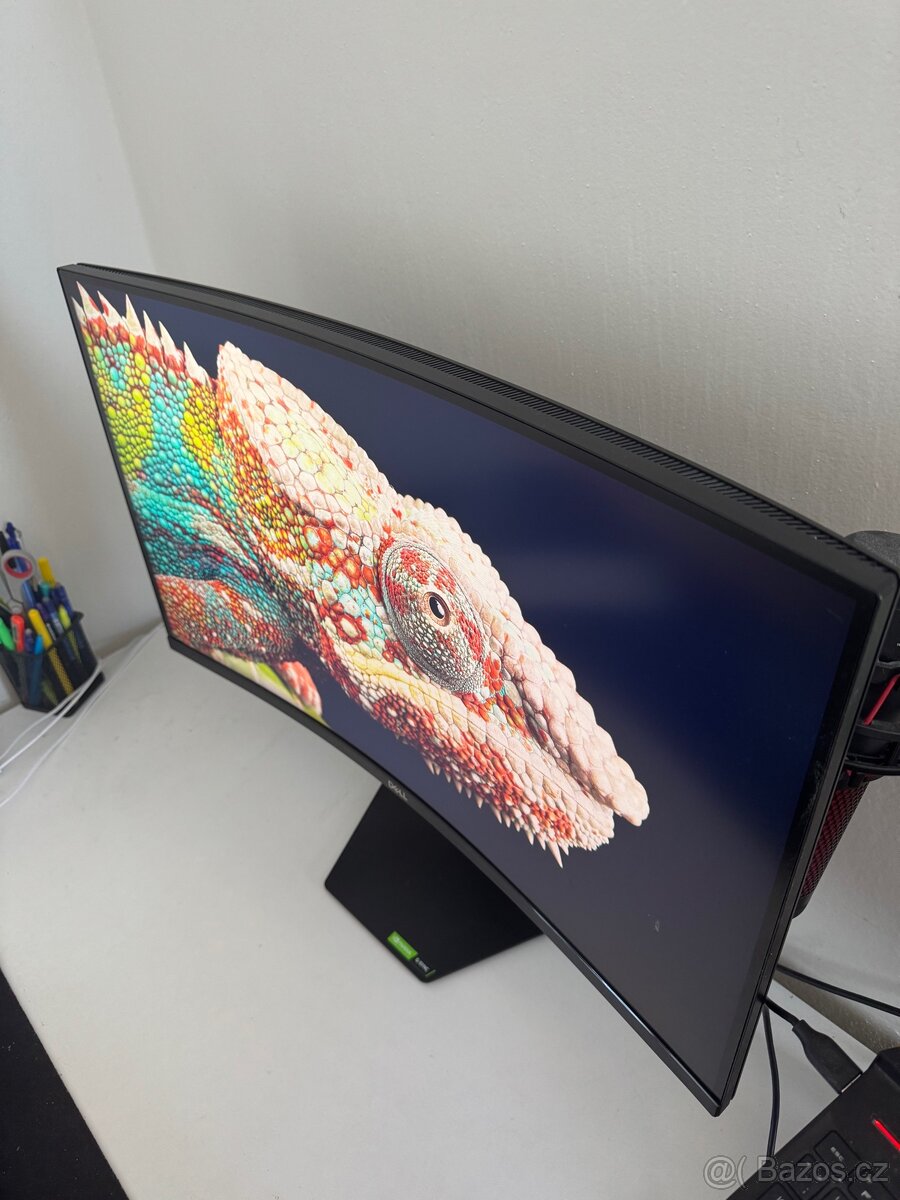 FullHD monitor - 2