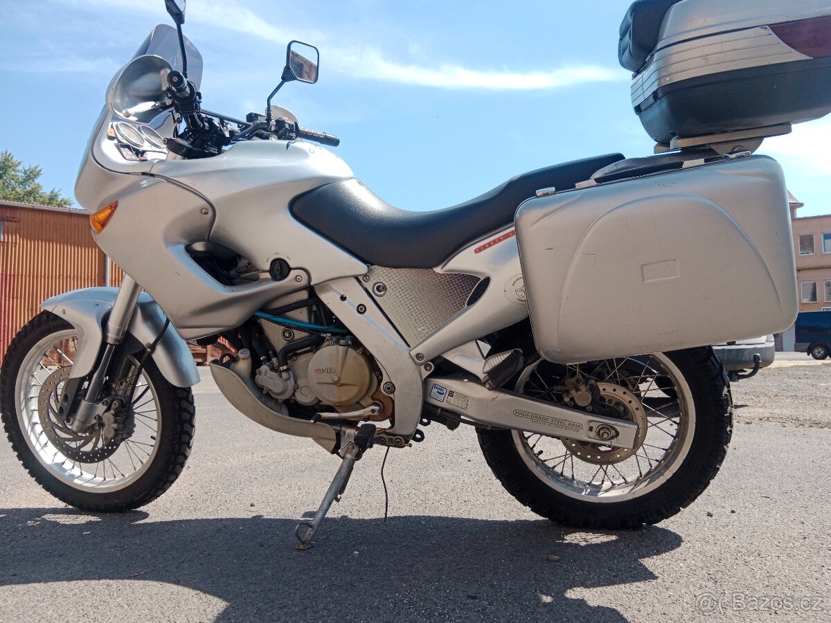 Aprilia Pegaso 650 Cube - 2