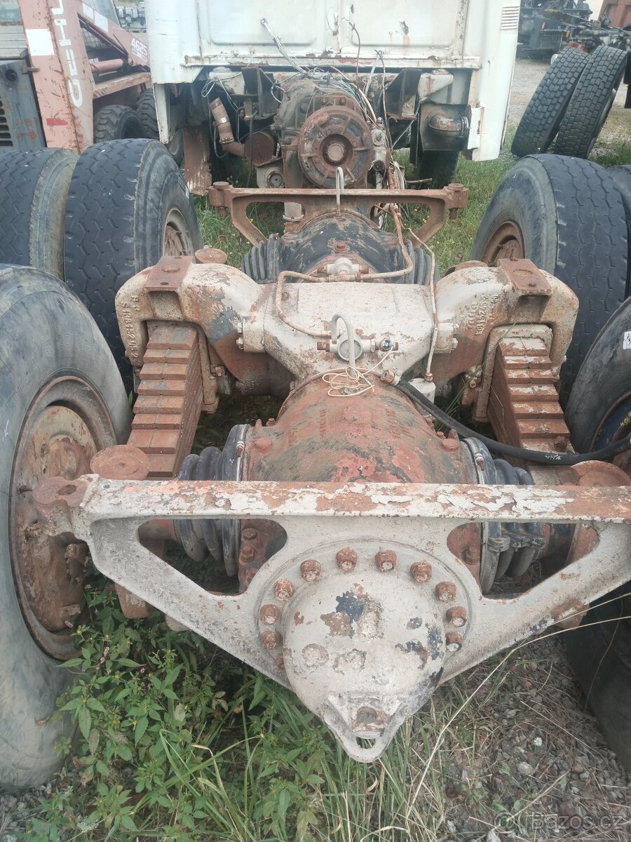 Podvozek Tatra 148 - 2