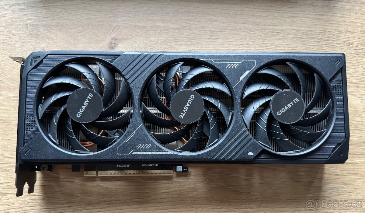 GIGABYTE GeForce RTX 5070 WINDFORCE OC SFF 12 v záruce - 2
