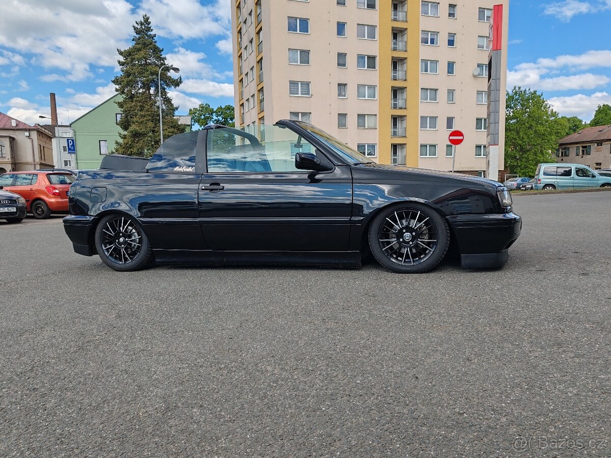 VW Golf 3 Cabriolet 1.8i 66kw - 2