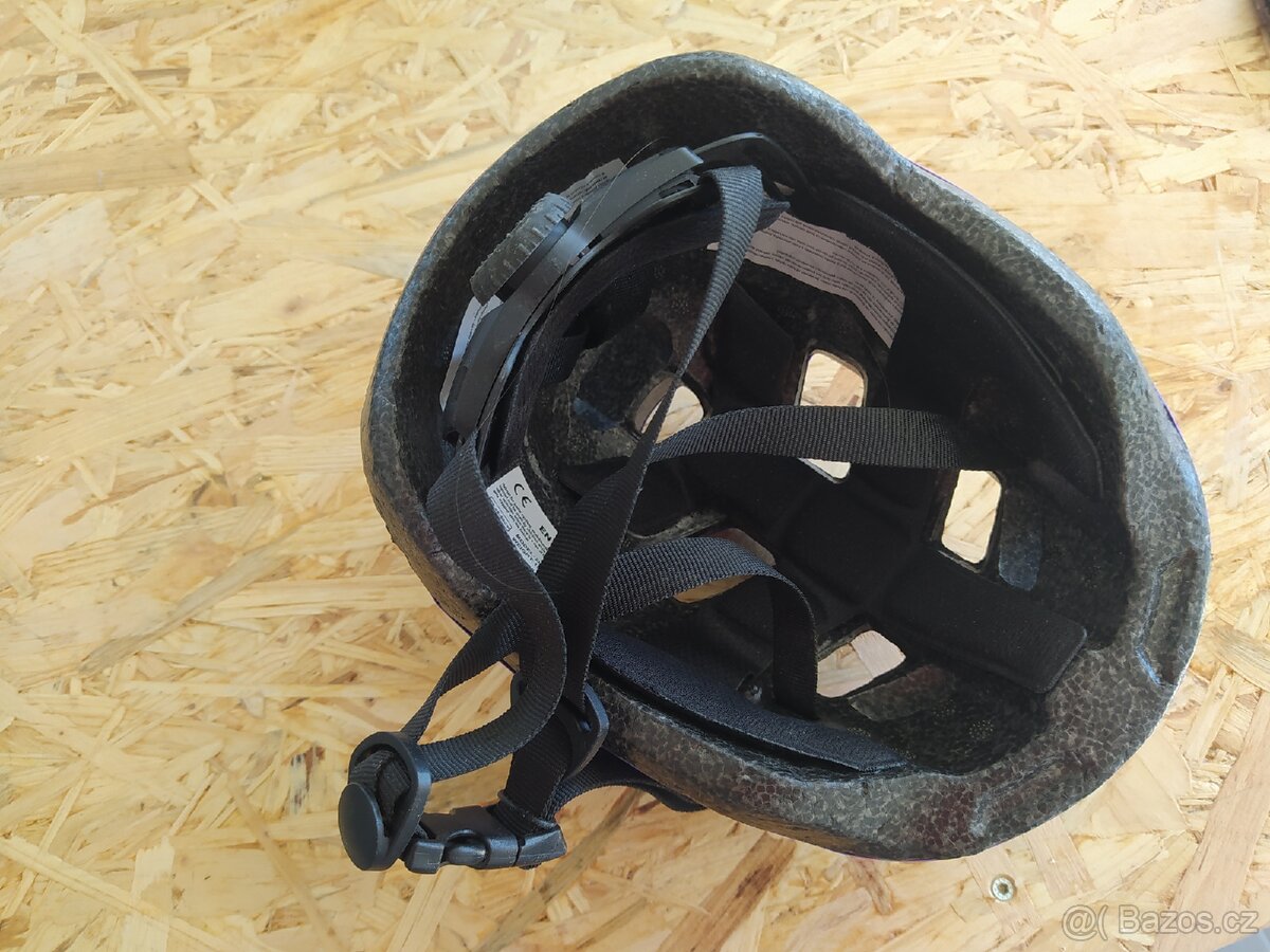 Dětská helma vel. XS - 2