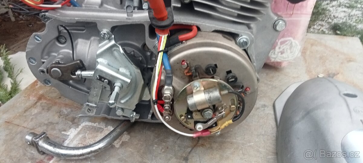 Motor skutr ČZ 502 - 2