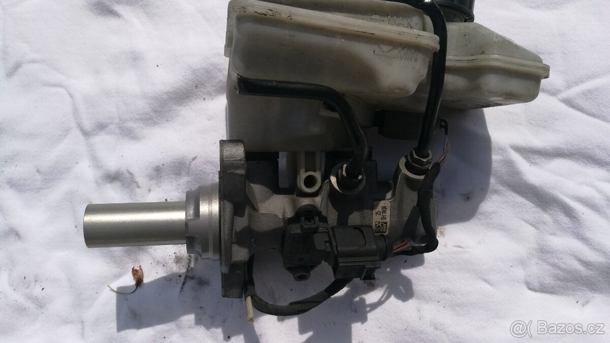 VW Škoda Audi Seat hlavní brzdový válec - 2